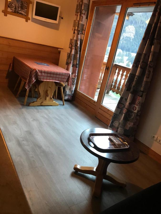 Appartement Montana 8 프라로그난라베노이스 외부 사진